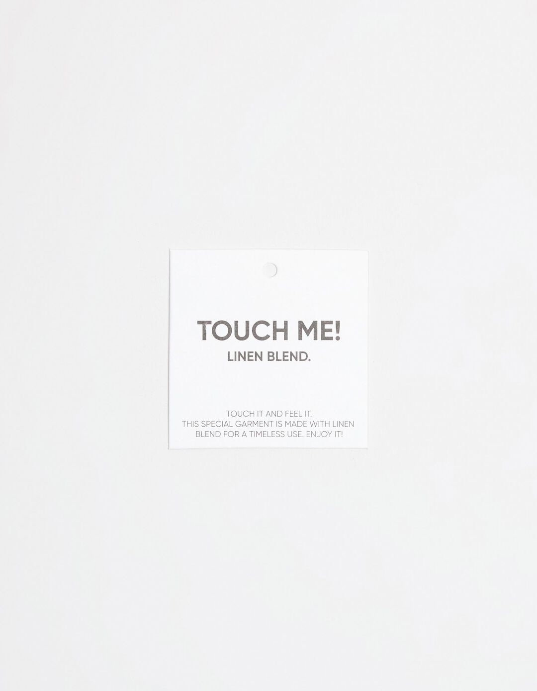 Cal&ccedil;as de Linho, Mulher, Preto