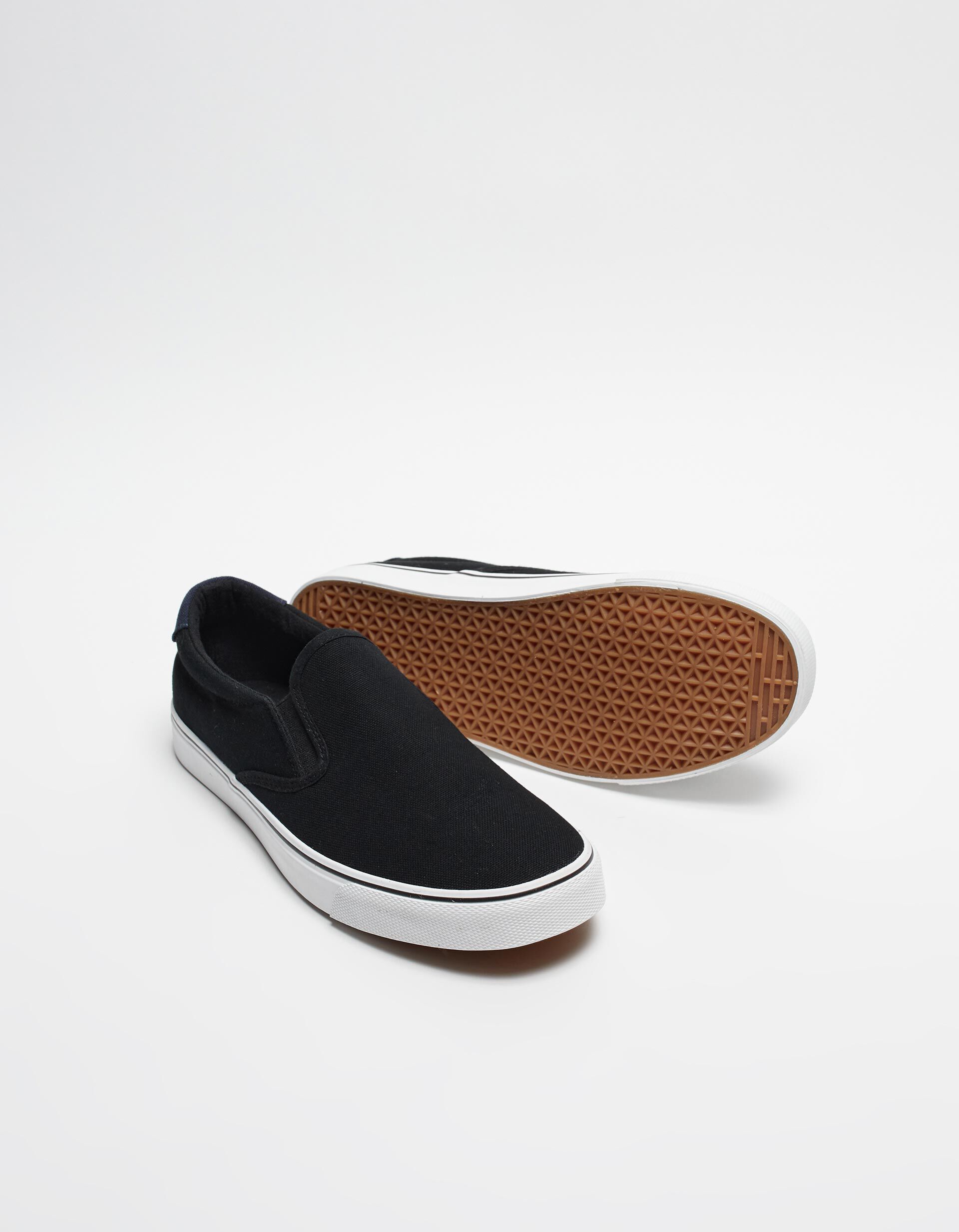 Comprar Online Sapatilhas 'Slip-on', Homem, Preto