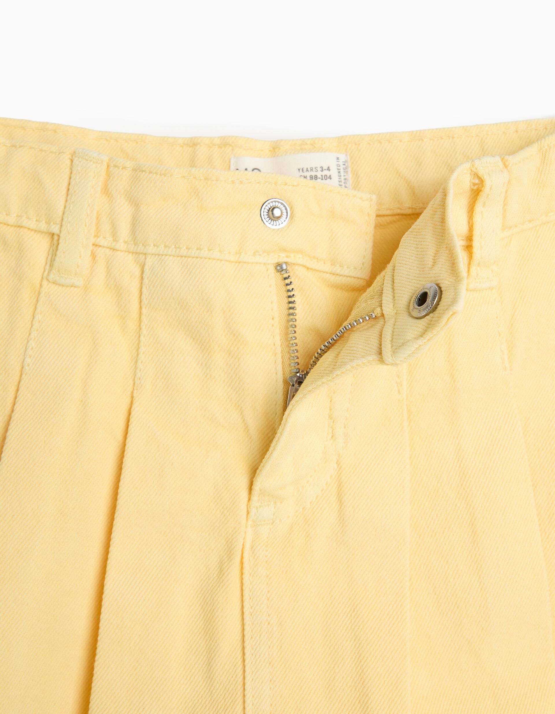 Saia-Cal&ccedil;&atilde;o, Menina, Amarelo