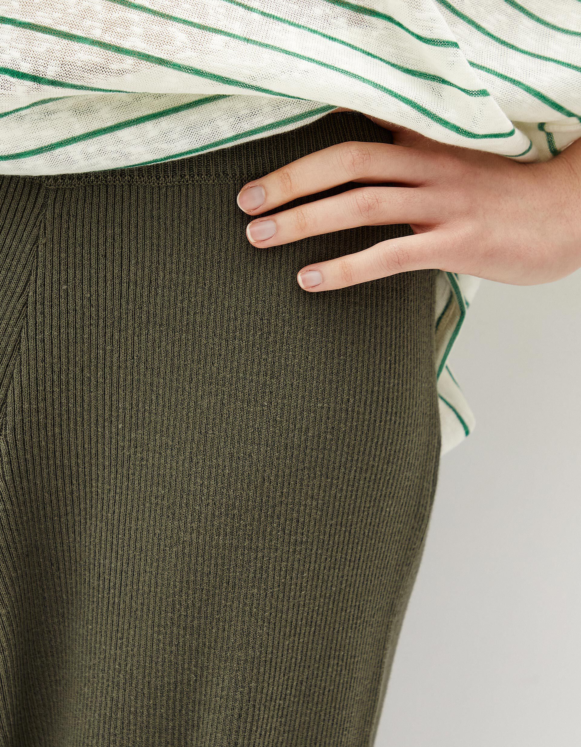 Comprar Online Cal&ccedil;as Malha, Mulher, Verde Escuro