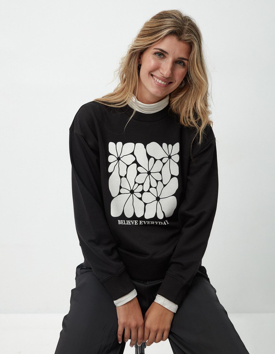 Sweatshirt Estampado, Mulher, Preto