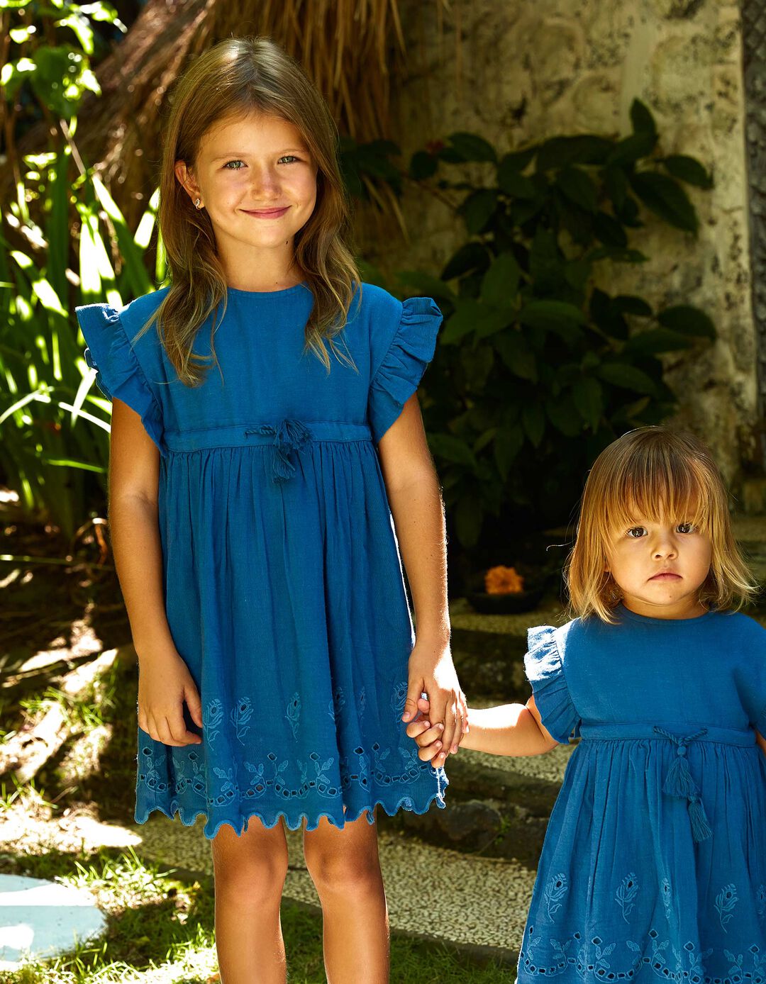 Vestido para Menina 'B&S' com Bordados, Azul