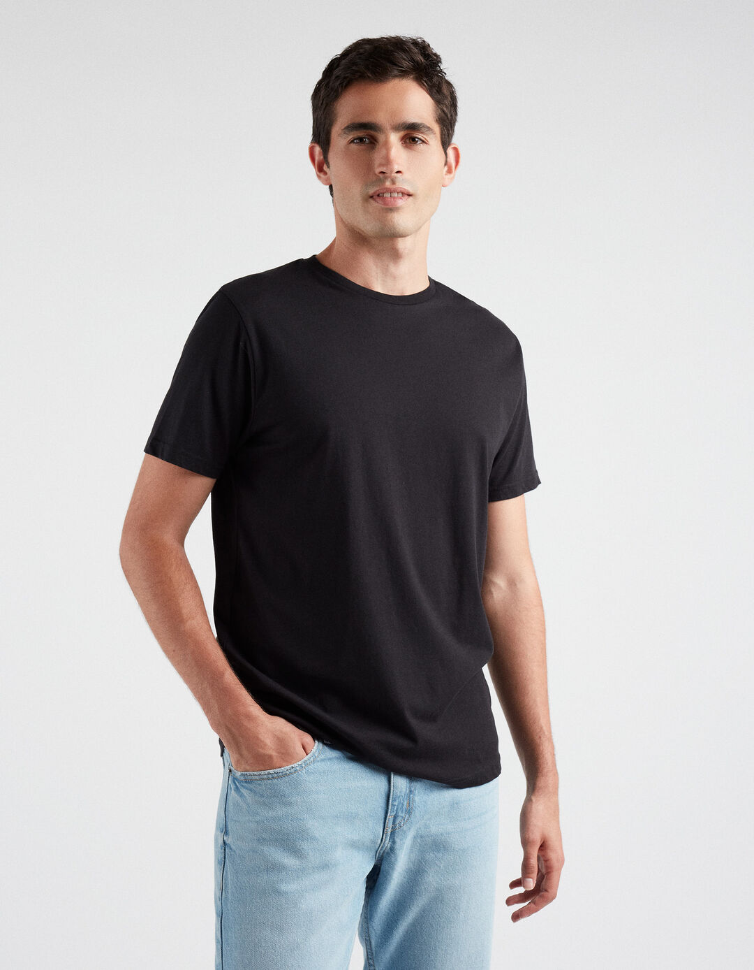 T-shirt B&aacute;sica, Preto
