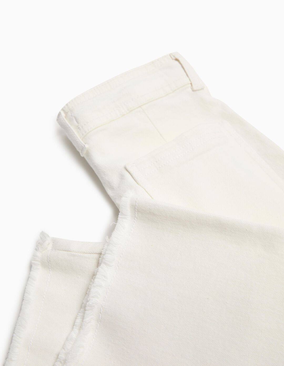 Cal&ccedil;as Marine, Menina, Branco